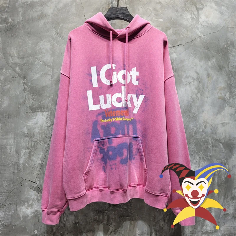 2023fw Washed Pink Vetements Hoodie Men Women I did Nothing I Just Got Lucky Vintage Hooded Oversized Pullover
2023fw Washed Pink Vetements Hoodie Men Women I did Nothing I Just Got Lucky Vintage Hooded Oversized Pullover