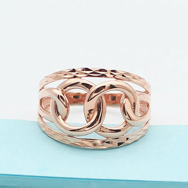 585 Purple Gold Plated 14K Rose Gold Glossy Rings for Women Wide Hollow Craft Elegant Personality Charm Wedding Jewelry
585 Purple Gold Plated 14K Rose Gold Glossy Rings for Women Wide Hollow Craft Elegant Personality Charm Wedding Jewelry
