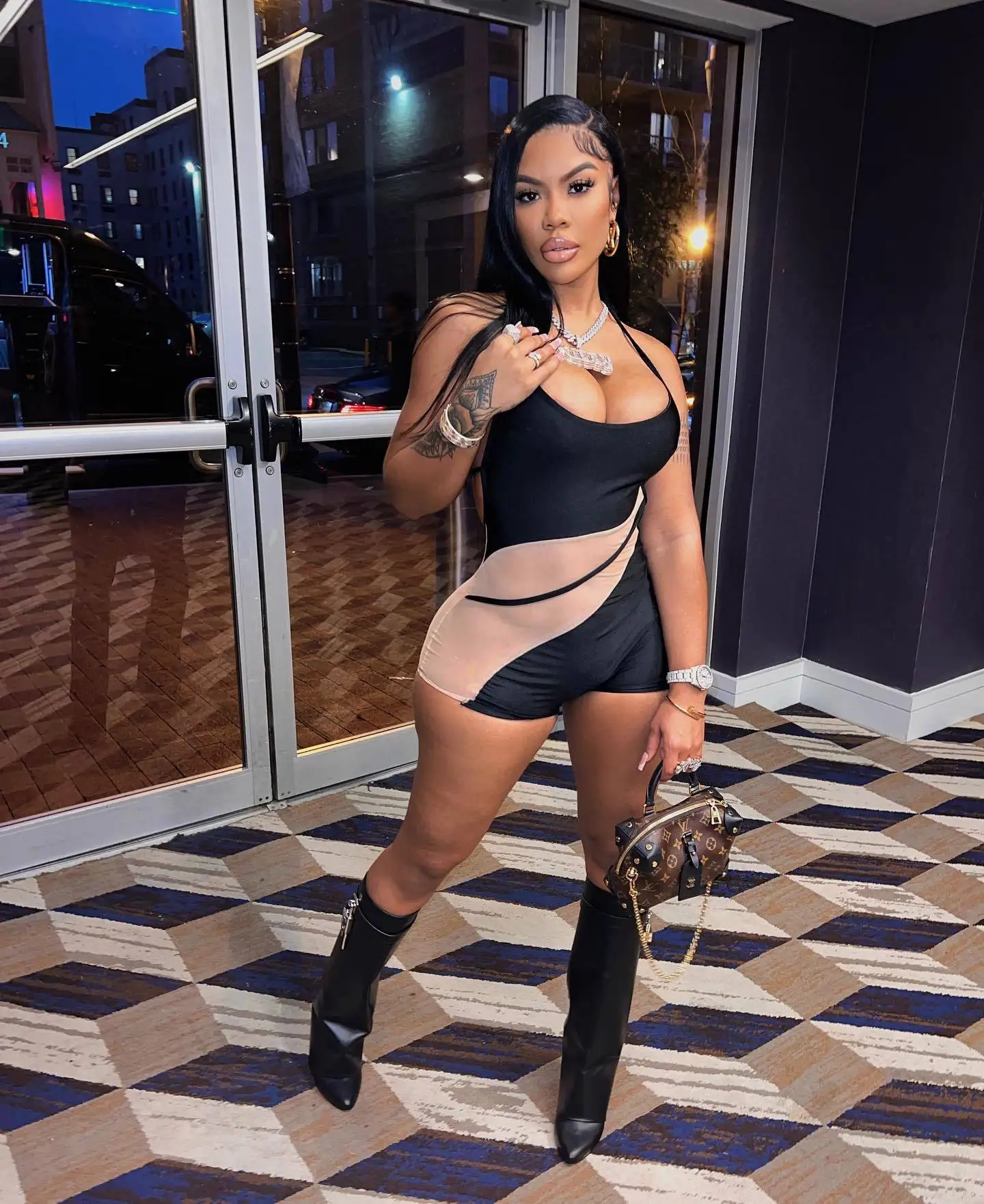 Elegant Jumpsuits Women 2022 Female Overalls for Woman Sexy Club Party Outfits Birthday Combinations Rave Festival Clothing
Elegant Jumpsuits Women 2022 Female Overalls for Woman Sexy Club Party Outfits Birthday Combinations Rave Festival Clothing