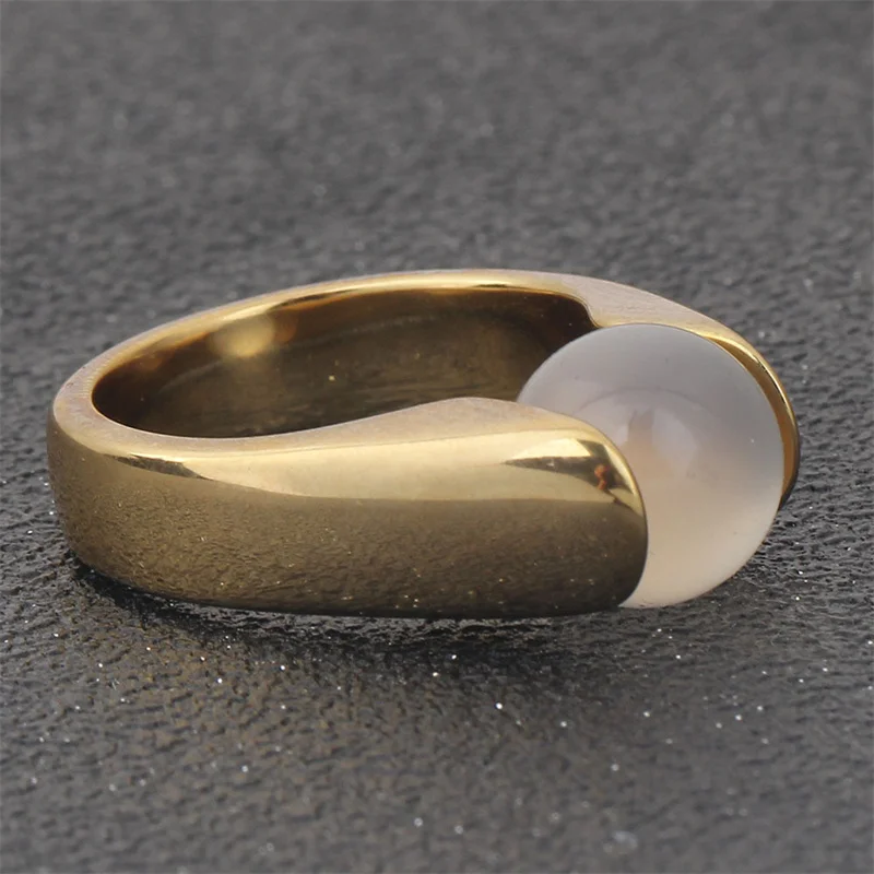 Personality Retro 18K Gold Inlaid Opal Stone Turnable Ring Fashion Color Preservation Stainless Steel Female Ring Jewellery
Personality Retro 18K Gold Inlaid Opal Stone Turnable Ring Fashion Color Preservation Stainless Steel Female Ring Jewellery