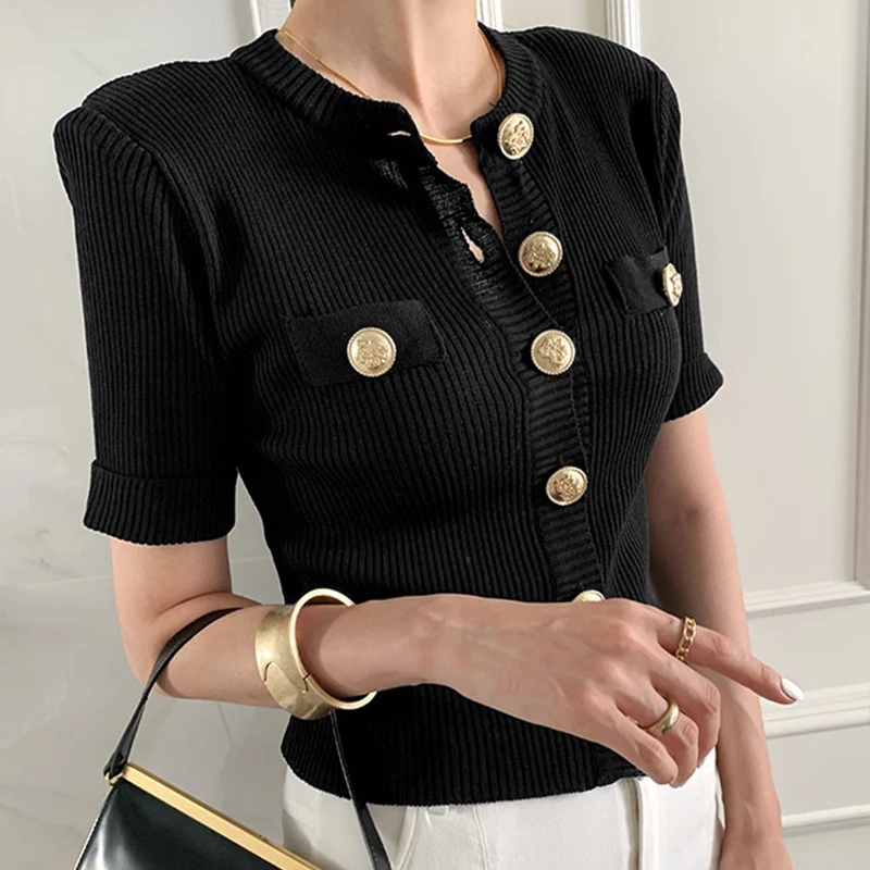 White Elegant Knitted Cardigans Women 2022 Summer Golden Button Cropped Tops O-neck Business Work Pink Cardigan Office Lady 
White Elegant Knitted Cardigans Women 2022 Summer Golden Button Cropped Tops O-neck Business Work Pink Cardigan Office Lady