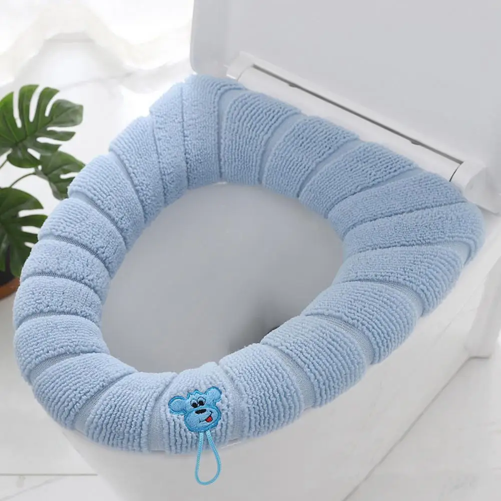 Great Toilet Seat Cover Elastic Toilet Seat Pad Cozy Cute Embroidery Winter Plush O-shape Toilet Seat Cushion Anti-fouling 
Great Toilet Seat Cover Elastic Toilet Seat Pad Cozy Cute Embroidery Winter Plush O-shape Toilet Seat Cushion Anti-fouling
