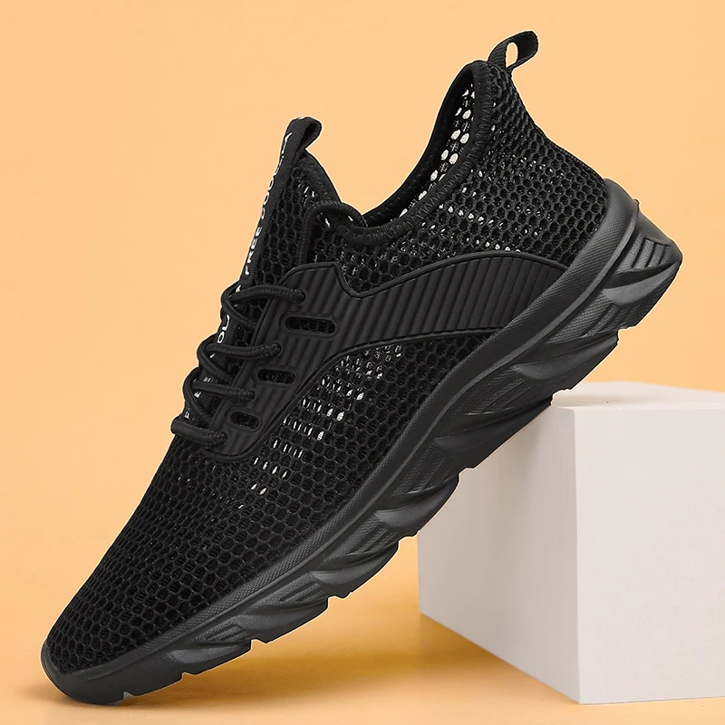 Fashion Running Sneakers for Men Summer Breathable Jogging Sport Shoes Outside Comfort Quality Zapatillas Hombre Light Anti-skid
Fashion Running Sneakers for Men Summer Breathable Jogging Sport Shoes Outside Comfort Quality Zapatillas Hombre Light Anti-skid