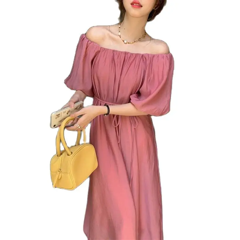 Fashion Summer Dress Women 2022 New Retro One Word Neck Puff Sleeves Long Dresses Loose Backless Short Sleeves Women's Dress
Fashion Summer Dress Women 2022 New Retro One Word Neck Puff Sleeves Long Dresses Loose Backless Short Sleeves Women's Dress