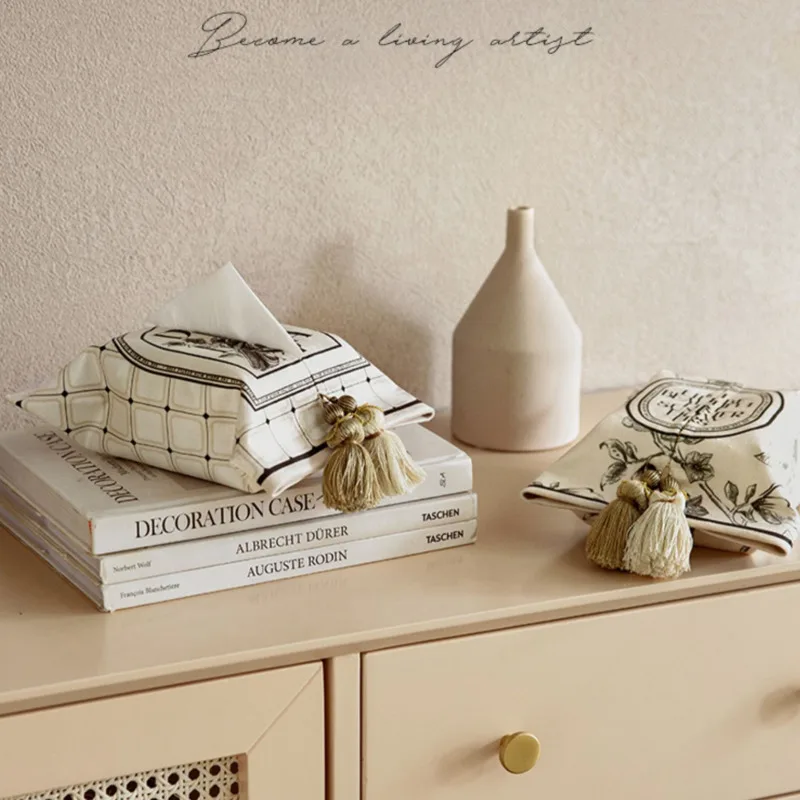 French Light Luxury Tissue Box Holder Living Room Decor Luxury Hand Paint Napkin Organizers Storage Box Dining Table Tissue Case
French Light Luxury Tissue Box Holder Living Room Decor Luxury Hand Paint Napkin Organizers Storage Box Dining Table Tissue Case