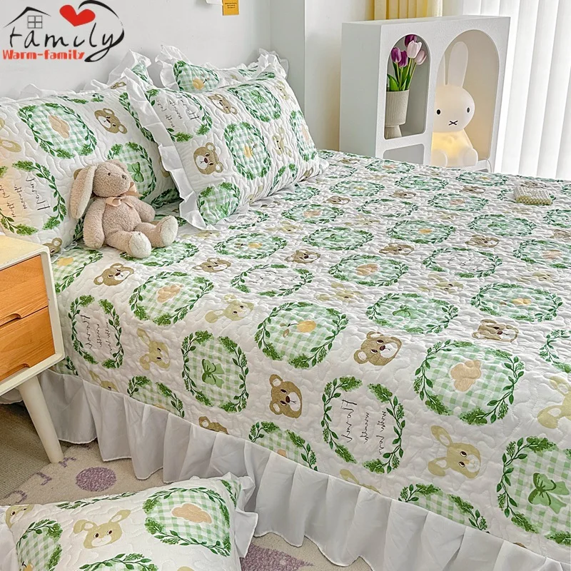 Included Double Quilted Not Chiffon Cover Home Pillowcase Queen Size Bed Style Bedspread Lace Sandwich Cotton Princess Spread
Included Double Quilted Not Chiffon Cover Home Pillowcase Queen Size Bed Style Bedspread Lace Sandwich Cotton Princess Spread