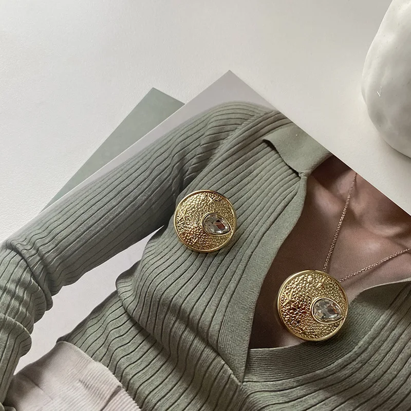 Rhinestone Decorative Crafts Metal Buttons For Coats Blazer 18/23/25mm Round Clothes Diy Supplies Needlework Accessories 6pcs
Rhinestone Decorative Crafts Metal Buttons For Coats Blazer 18/23/25mm Round Clothes Diy Supplies Needlework Accessories 6pcs