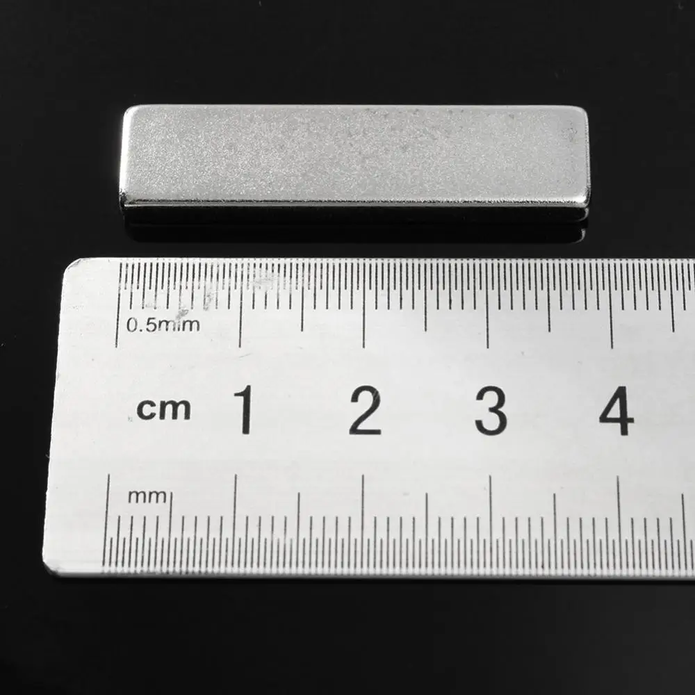5Pcs/Set 40x10x4mm N52 Strong Block Bar Fridge Rare Earth Neodymium Magnets
5Pcs/Set 40x10x4mm N52 Strong Block Bar Fridge Rare Earth Neodymium Magnets
