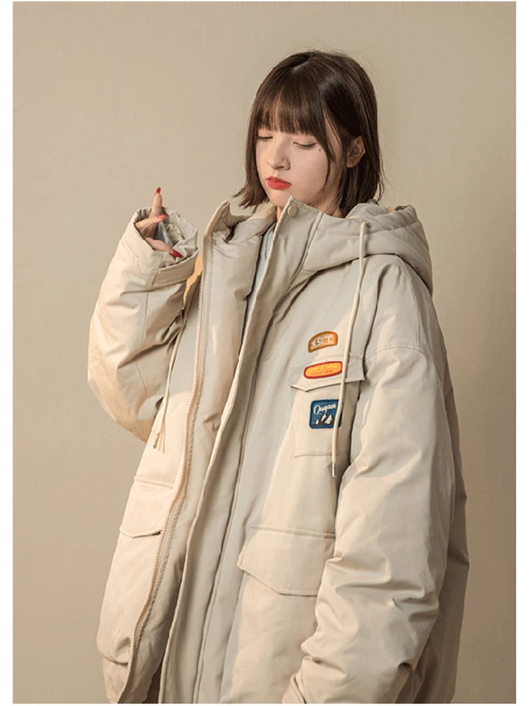 2022 Winter New Streetwear Thick Warm Hooded Jackets Women Oversize Loose Cotton-padded Coats Women High Street Cotton Clothing
2022 Winter New Streetwear Thick Warm Hooded Jackets Women Oversize Loose Cotton-padded Coats Women High Street Cotton Clothing