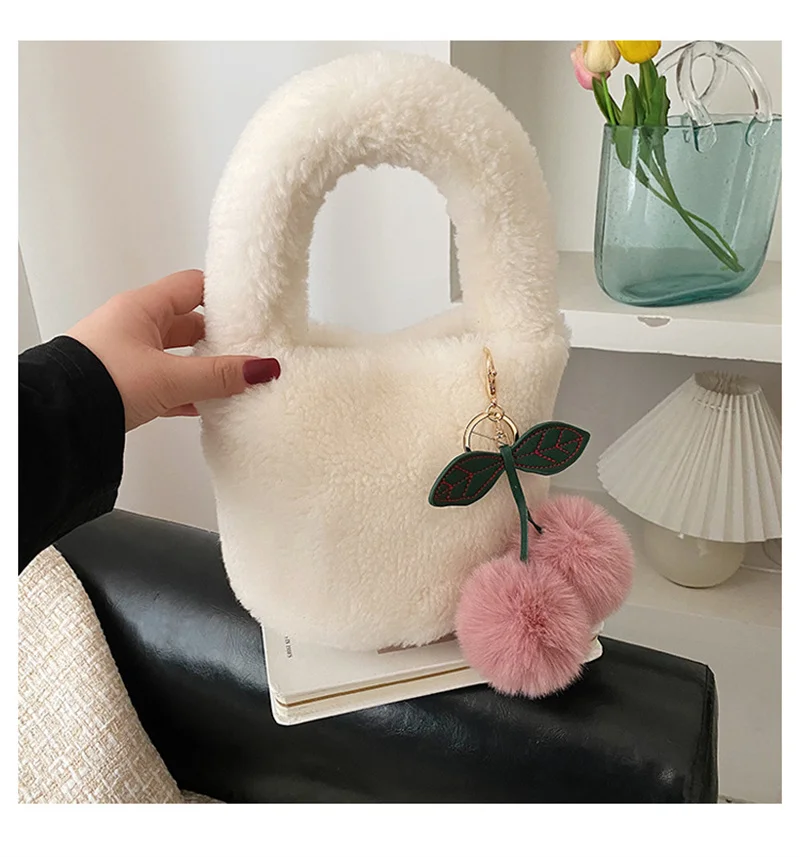 2022 New Women Winter Shoulder Bags Fashion Mini Handbags Totes With Tassel Casual Women Shopping Bags Drop Shipping
2022 New Women Winter Shoulder Bags Fashion Mini Handbags Totes With Tassel Casual Women Shopping Bags Drop Shipping