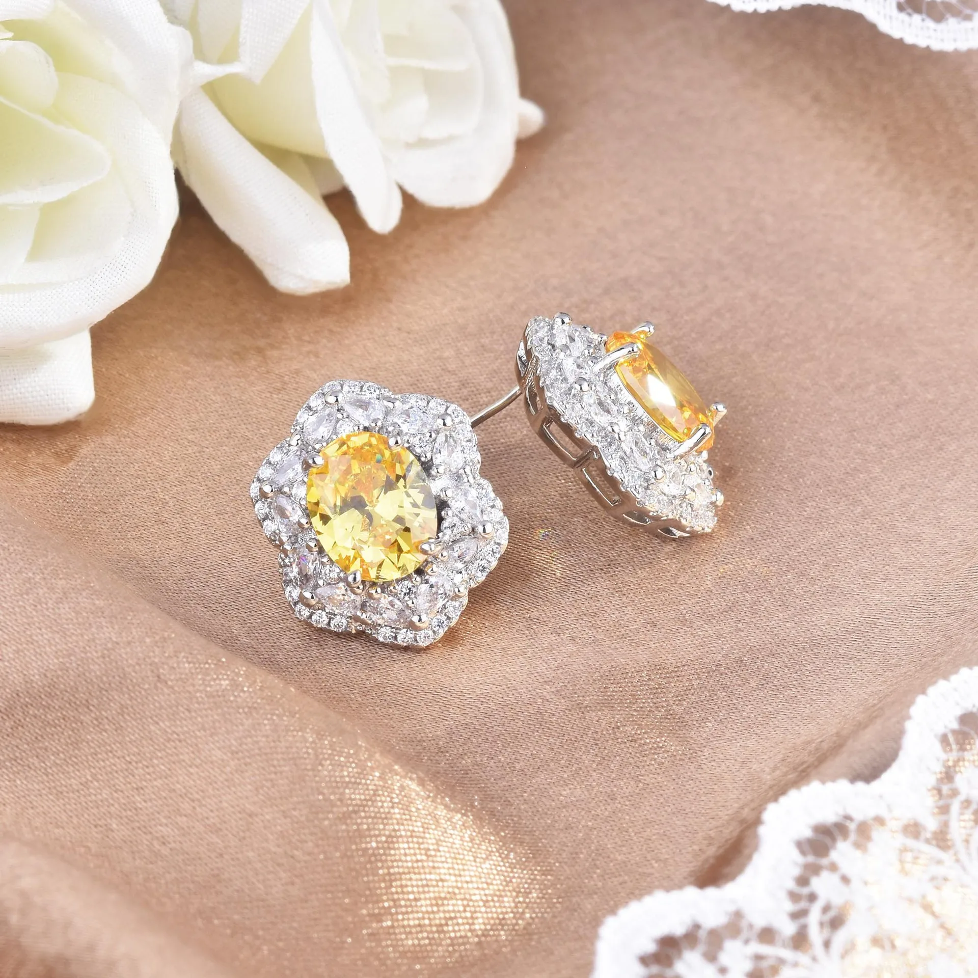 s925 Silver Sterling Yellow Topaz Ring for Women Fine Anillos De Silver 925 Jewelry Gemstone Topaz Engagement Ring Band Box
s925 Silver Sterling Yellow Topaz Ring for Women Fine Anillos De Silver 925 Jewelry Gemstone Topaz Engagement Ring Band Box