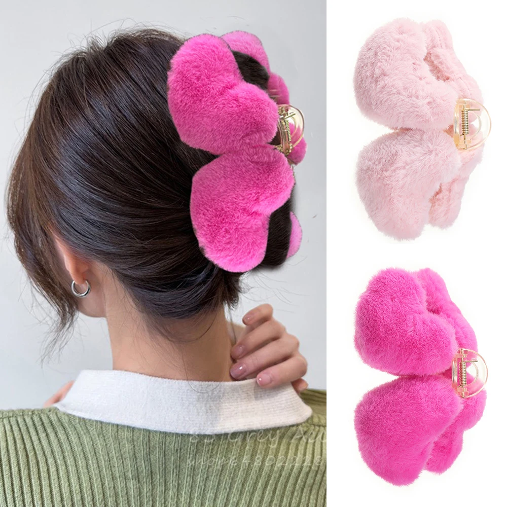 Oversized Winter Faux Fur Hair Claw Plush Double Heart Crab Hair Clip Barrettes Non-Slip Large Shark Hairpins Hair Accessories
Oversized Winter Faux Fur Hair Claw Plush Double Heart Crab Hair Clip Barrettes Non-Slip Large Shark Hairpins Hair Accessories