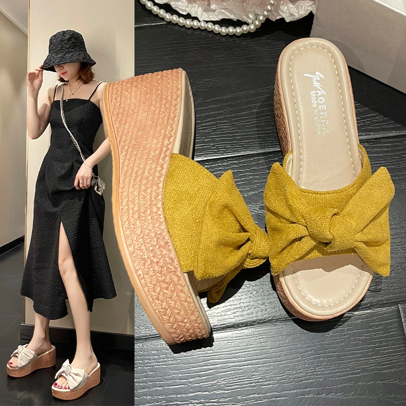 Women Slippers Fashion Pee Toe Summer Shoes Butterfly-knot High Heels Women Slides Platform Wedges Ladies Women Shoes
Women Slippers Fashion Pee Toe Summer Shoes Butterfly-knot High Heels Women Slides Platform Wedges Ladies Women Shoes
