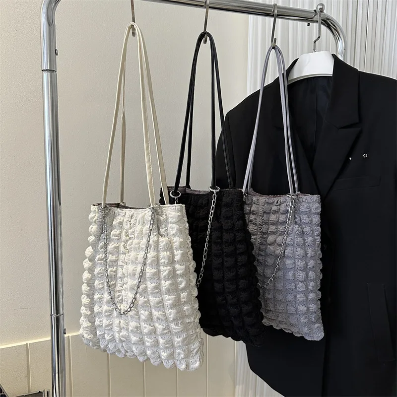 Niche texture puff big bag women's 2023 new style pleated bubble bag large capacity commuter tote shoulder bag tide
Niche texture puff big bag women's 2023 new style pleated bubble bag large capacity commuter tote shoulder bag tide