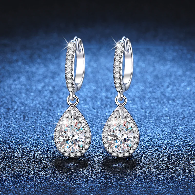 2ct Pear Cut Moissanite Hoop Earrings Women 925 Sterling Silver D VVS1 Lab Diamond Huggie Earrings Platinum Plated Pass Tester
2ct Pear Cut Moissanite Hoop Earrings Women 925 Sterling Silver D VVS1 Lab Diamond Huggie Earrings Platinum Plated Pass Tester