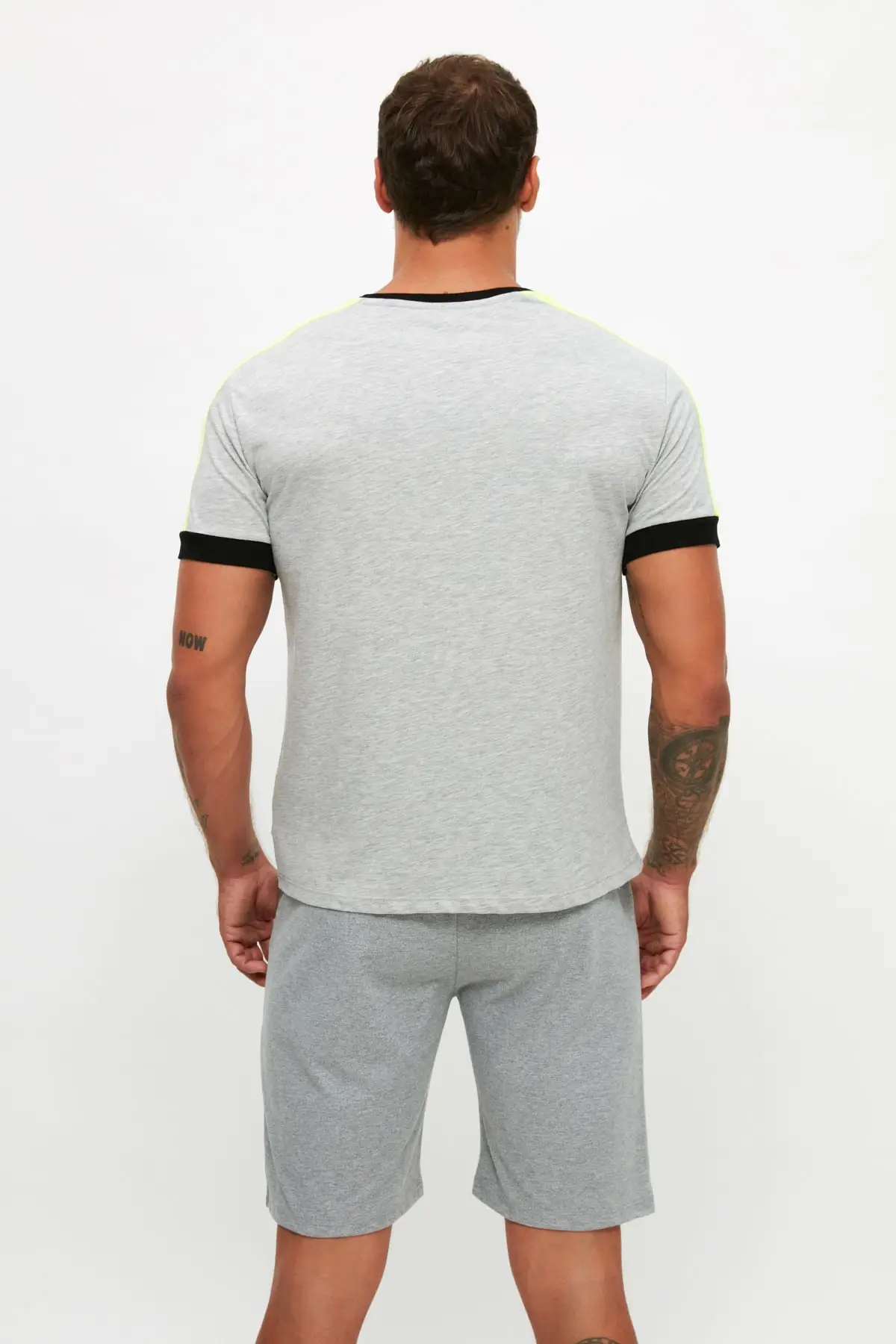 Trendyol Ribbon Detail Knitted Pajamas Set THMSS21PT1549