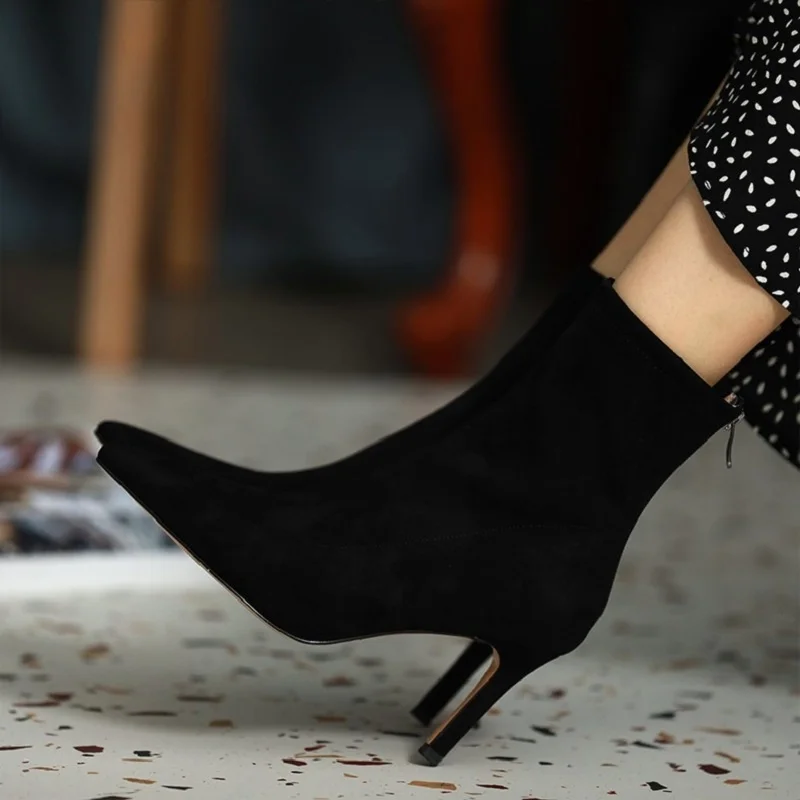 Women's Socks Modern Stretch Ankle Boots Winter Woman Classic Style Women On Heel Sexy Ladies Shoes Point Toe
Women's Socks Modern Stretch Ankle Boots Winter Woman Classic Style Women On Heel Sexy Ladies Shoes Point Toe