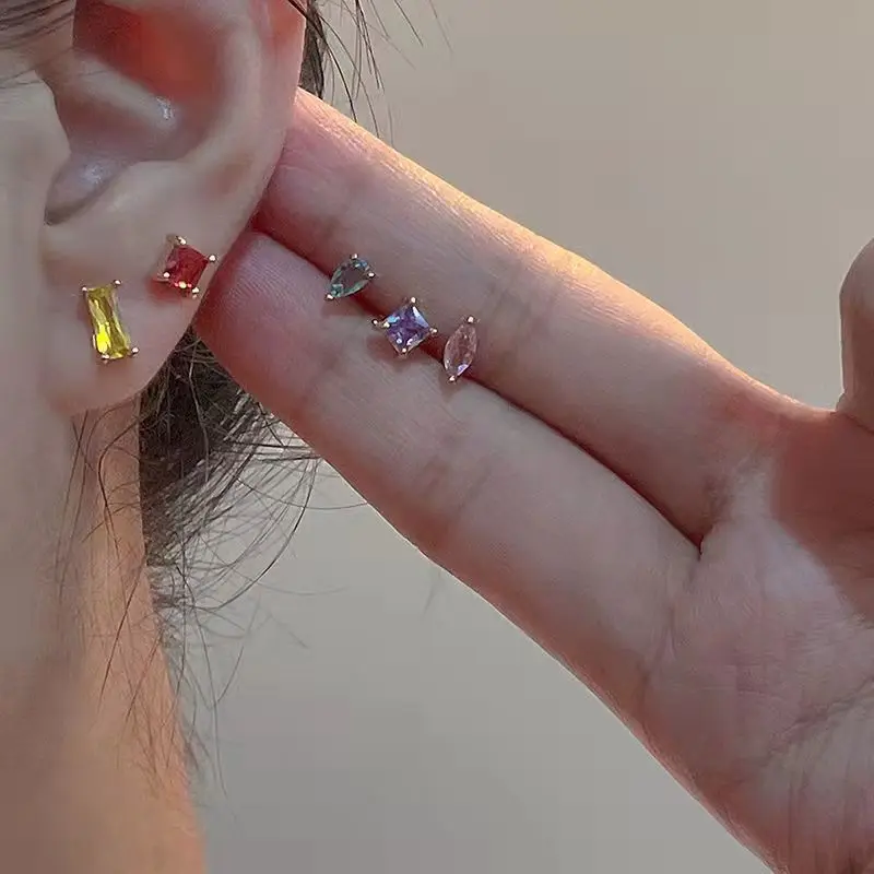 5PC Exquisite Zircon Earrings for Women Silver Needle Babes Colorful Diamond Earrings Sleep Free Earrings Jewelry Wholesale
5PC Exquisite Zircon Earrings for Women Silver Needle Babes Colorful Diamond Earrings Sleep Free Earrings Jewelry Wholesale
