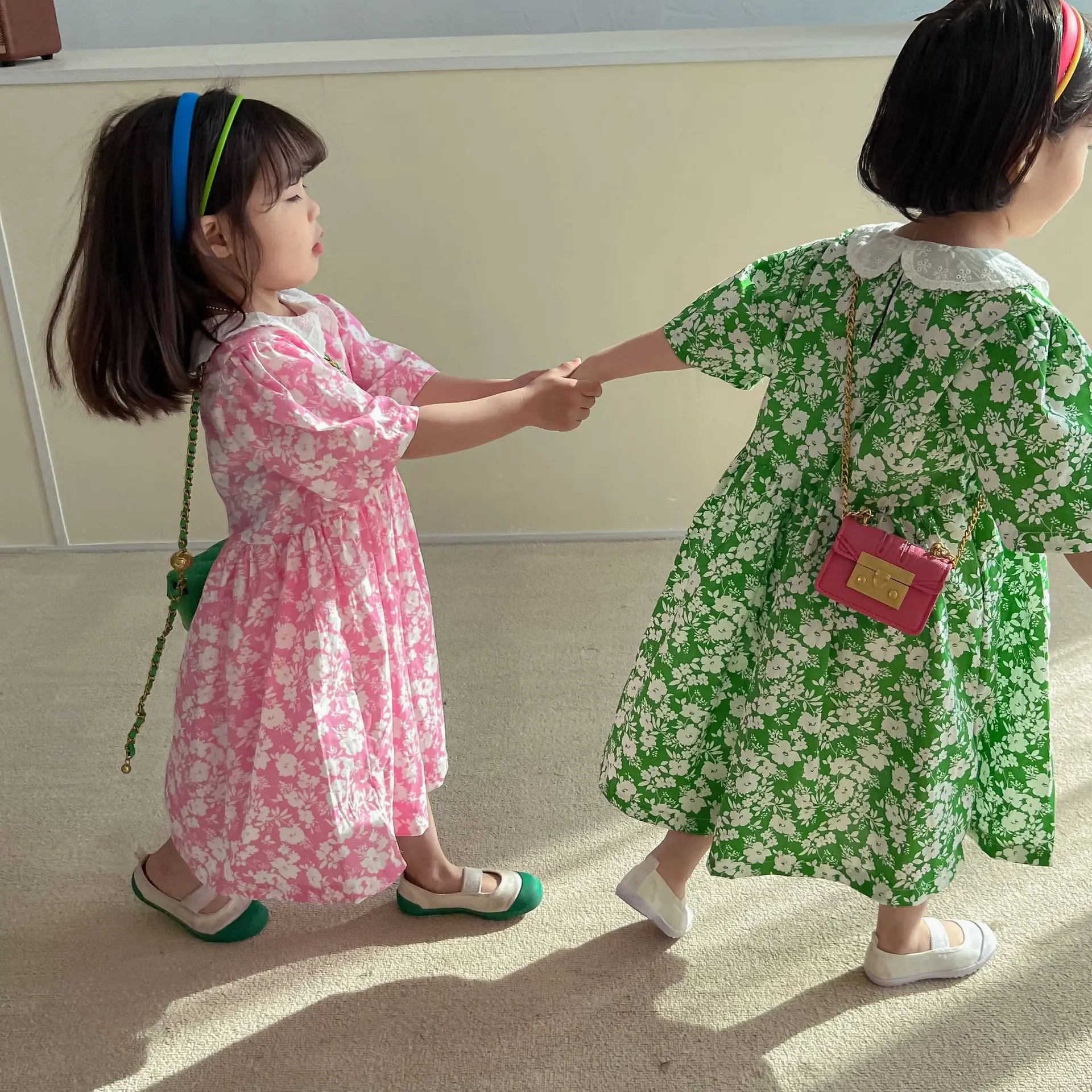 2022 Summer baby girl floral cotton thin princess dress Girls 2 colors loose casual dresses
2022 Summer baby girl floral cotton thin princess dress Girls 2 colors loose casual dresses