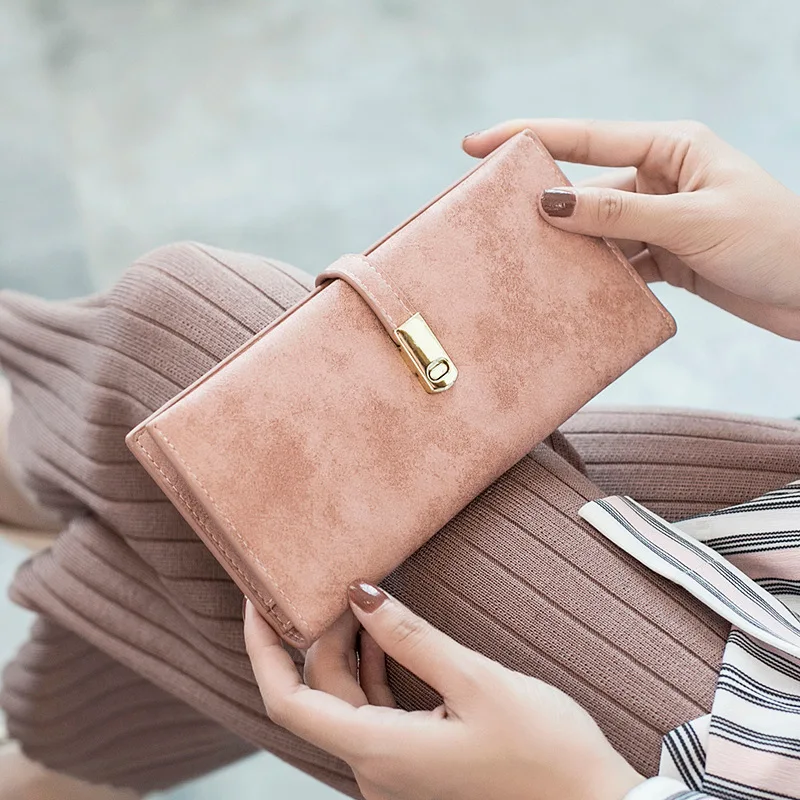 2023 Wallet Women's Long Style Buckle Simple and Fashionable Large Capacity Comfortable Soft Hand Wrap Clip
2023 Wallet Women's Long Style Buckle Simple and Fashionable Large Capacity Comfortable Soft Hand Wrap Clip