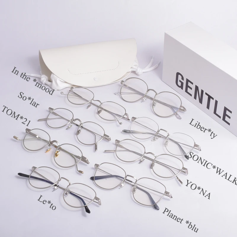 Korean high quality luxury brand GM Joint name JENNIE Metal Prescription glasses Frames GENTLE Optics Eyeglasses frames
Korean high quality luxury brand GM Joint name JENNIE Metal Prescription glasses Frames GENTLE Optics Eyeglasses frames