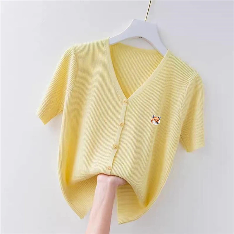 New Summer Women Knitting T Shirt Tops Luxury Maison Fox Mascot Embroidery Logo Appliqued O-neck T Shirt Fashion Short Sleeve
New Summer Women Knitting T Shirt Tops Luxury Maison Fox Mascot Embroidery Logo Appliqued O-neck T Shirt Fashion Short Sleeve
