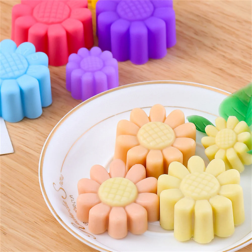 Sunflower Silicone Desserts Mold Home Kitchen Chocolate Mold Oven Baking Mold Cake Decorating Tools Bakeware Kitchen Accessories
Sunflower Silicone Desserts Mold Home Kitchen Chocolate Mold Oven Baking Mold Cake Decorating Tools Bakeware Kitchen Accessories