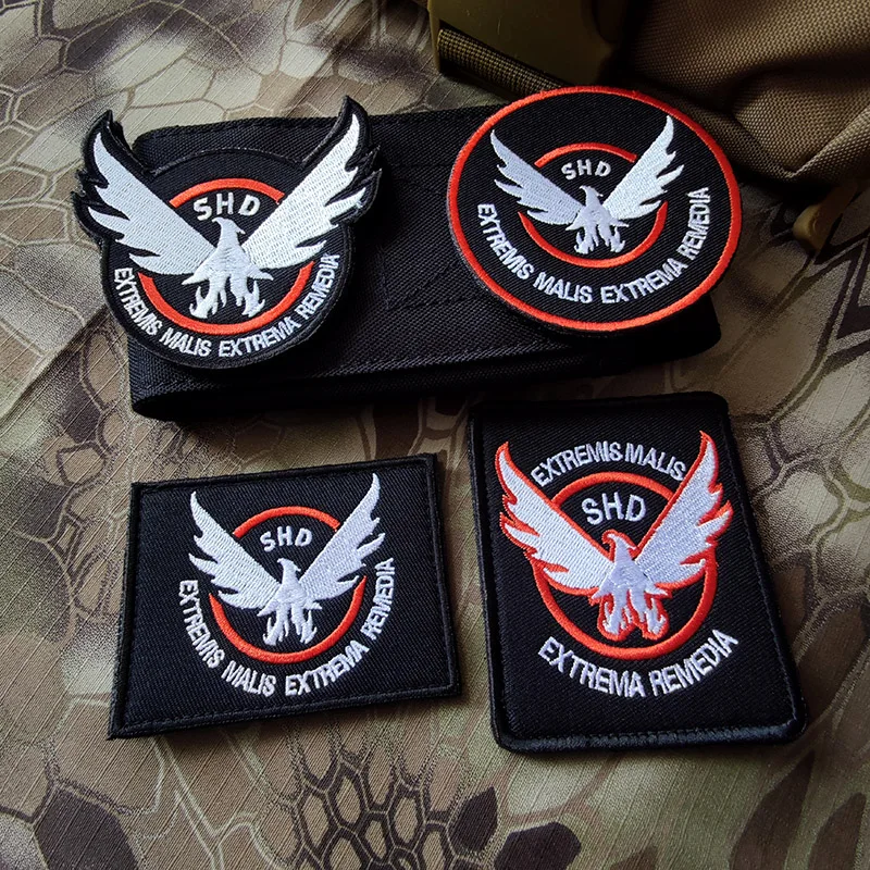 SHD The Division Embroidered Patches for Clothing Shooting Role-playing Game Tactical Armband Wings Hook&Loop Badge on Backpack
SHD The Division Embroidered Patches for Clothing Shooting Role-playing Game Tactical Armband Wings Hook&Loop Badge on Backpack