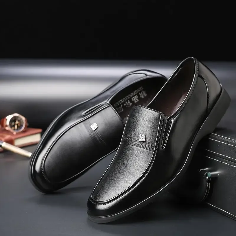 Real Soft Leather Suit Men's Shoes Men's Flat Bridegroom Bright Formal Wear Youth Pointed Men's Wedding Shoes Spring and Autumn
Real Soft Leather Suit Men's Shoes Men's Flat Bridegroom Bright Formal Wear Youth Pointed Men's Wedding Shoes Spring and Autumn