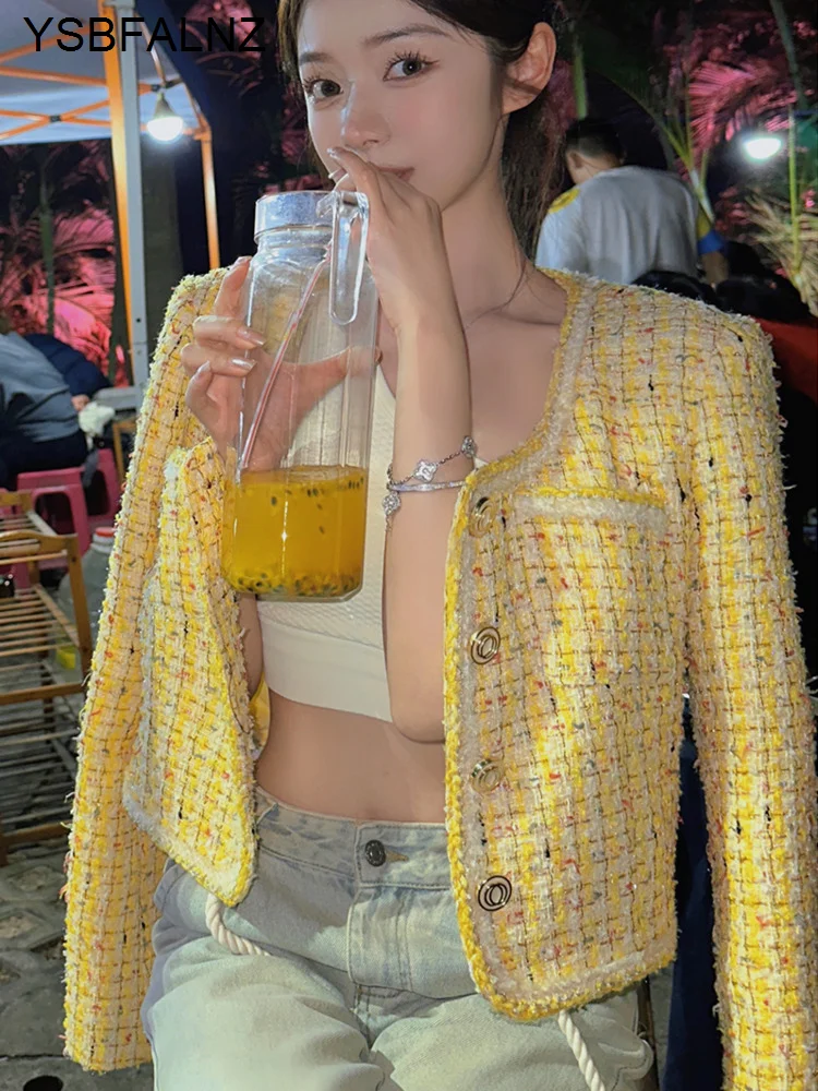 2023 Korean Fashion Tweed Jacket Coat Women Luxury Woolen Long Sleeve Short Coats Cardigan Outwear Casacos Chaqueta Mujer
2023 Korean Fashion Tweed Jacket Coat Women Luxury Woolen Long Sleeve Short Coats Cardigan Outwear Casacos Chaqueta Mujer