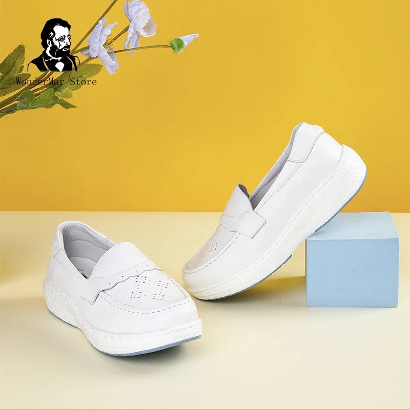 Новинка 2023, туфли для медсестер, Женская Осенняя обувь из мягкой воловьей кожи на нескользящей подошве
Новинка 2023, туфли для медсестер, Женская Осенняя обувь из мягкой воловьей кожи на нескользящей подошве