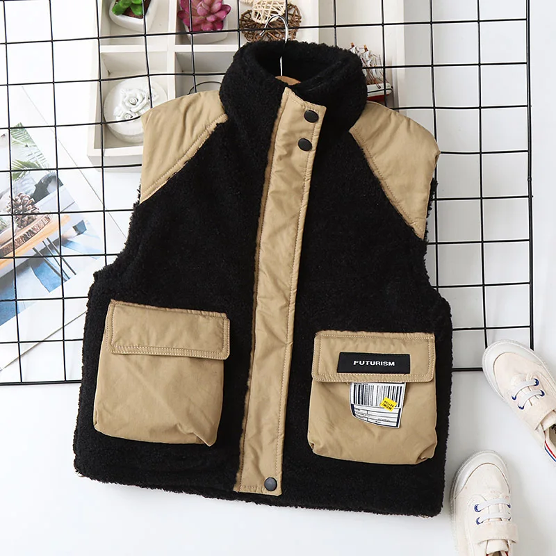 Color-block lamb wool boys cotton vest children's cotton vest 2022 autumn and winter new children's clothing cotton vest
Color-block lamb wool boys cotton vest children's cotton vest 2022 autumn and winter new children's clothing cotton vest