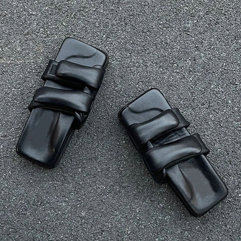 Women's Casual Square Head Thick Bottom Slippers 2023 Spring New Roman Beach Flats Ladies Personality Leather Chunky Heel Sandal
Women's Casual Square Head Thick Bottom Slippers 2023 Spring New Roman Beach Flats Ladies Personality Leather Chunky Heel Sandal