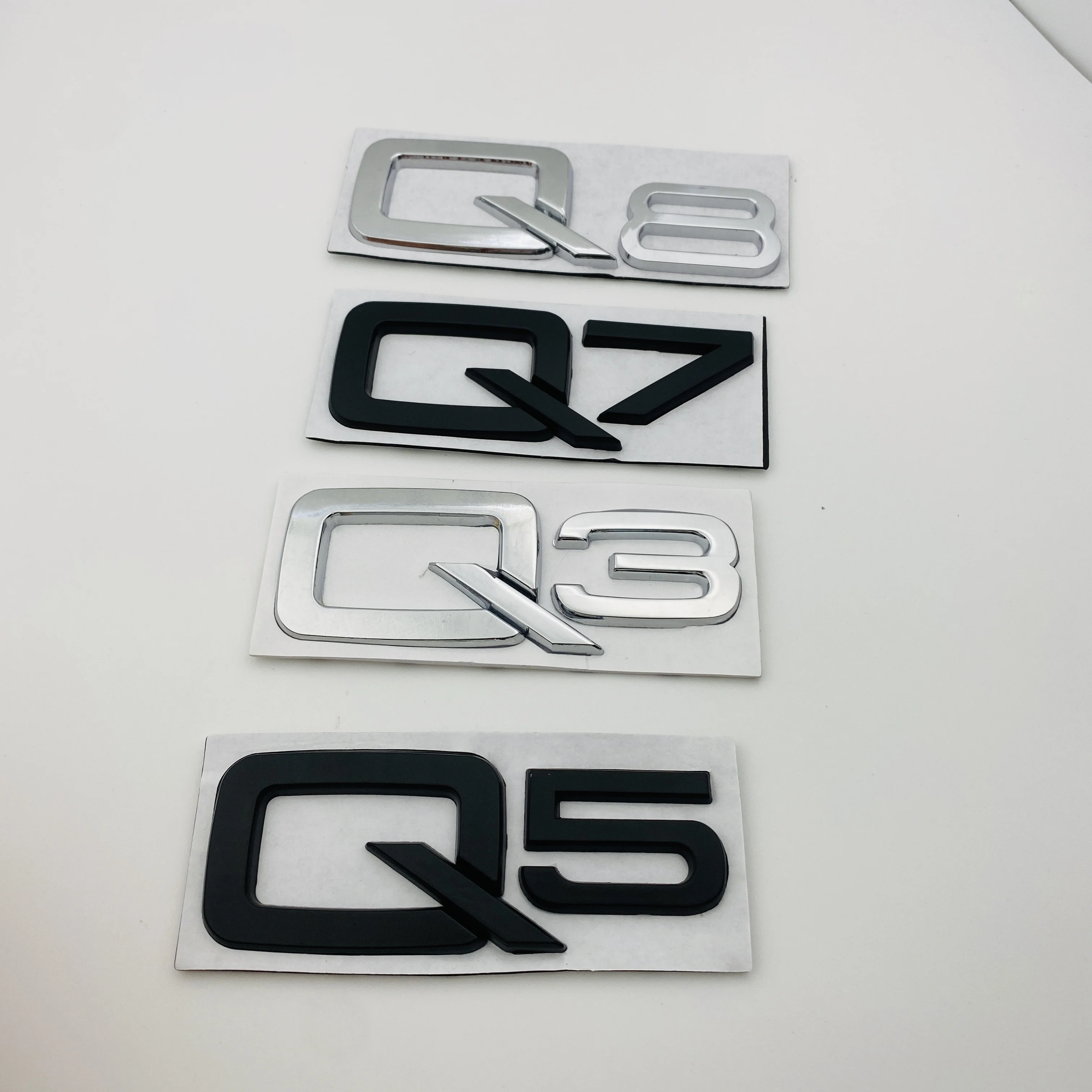 1Pcs 3D metal Numbers Letters Q3 Q5 Q7 Q8 Emblem for A-udi Q series Car Fender Trunk Rear Logo Sticker Black/Silver
1Pcs 3D metal Numbers Letters Q3 Q5 Q7 Q8 Emblem for A-udi Q series Car Fender Trunk Rear Logo Sticker Black/Silver