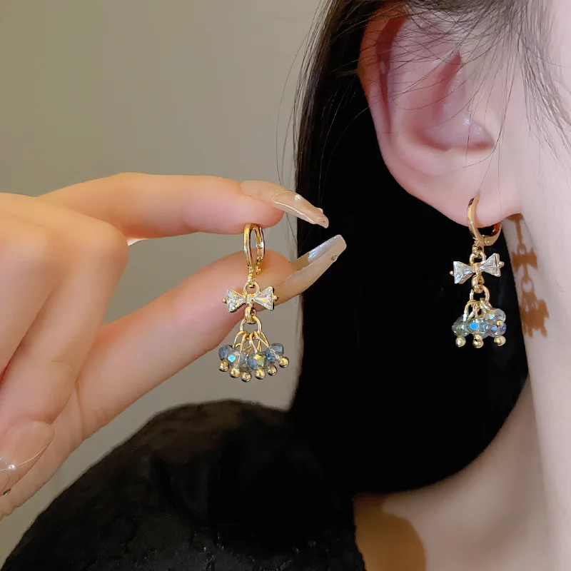 HEYu Colorful Crystal Bowknot Earrings for Women 2023 New Korea Style Simple Zircon Earring Fashion Party Jewelry Accessories
HEYu Colorful Crystal Bowknot Earrings for Women 2023 New Korea Style Simple Zircon Earring Fashion Party Jewelry Accessories