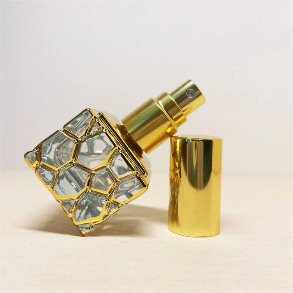 Empty Cosmetics Essential Oil Travel Electroplating Perfume Bottle Sample Vial Mini Spray Bottles Perfume Atomizer
Empty Cosmetics Essential Oil Travel Electroplating Perfume Bottle Sample Vial Mini Spray Bottles Perfume Atomizer
