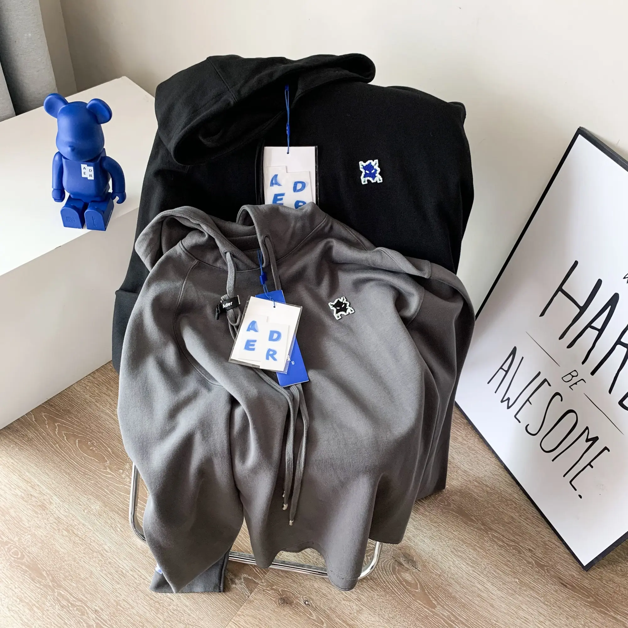 ADER ERROR High Quality Little Monster Embroidered Hooded Pullover for Men and Women Couples Loose Casual Oversized Top Hoodie
ADER ERROR High Quality Little Monster Embroidered Hooded Pullover for Men and Women Couples Loose Casual Oversized Top Hoodie