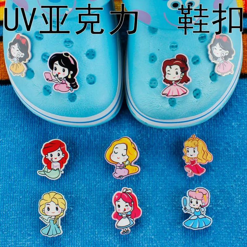 Disney Princess UV Acrylic Shoe Bcukle Single Sale Wholesale Cartoon Girls Novelty Croc Charms Decorations Kids Women X-mas Gift
Disney Princess UV Acrylic Shoe Bcukle Single Sale Wholesale Cartoon Girls Novelty Croc Charms Decorations Kids Women X-mas Gift