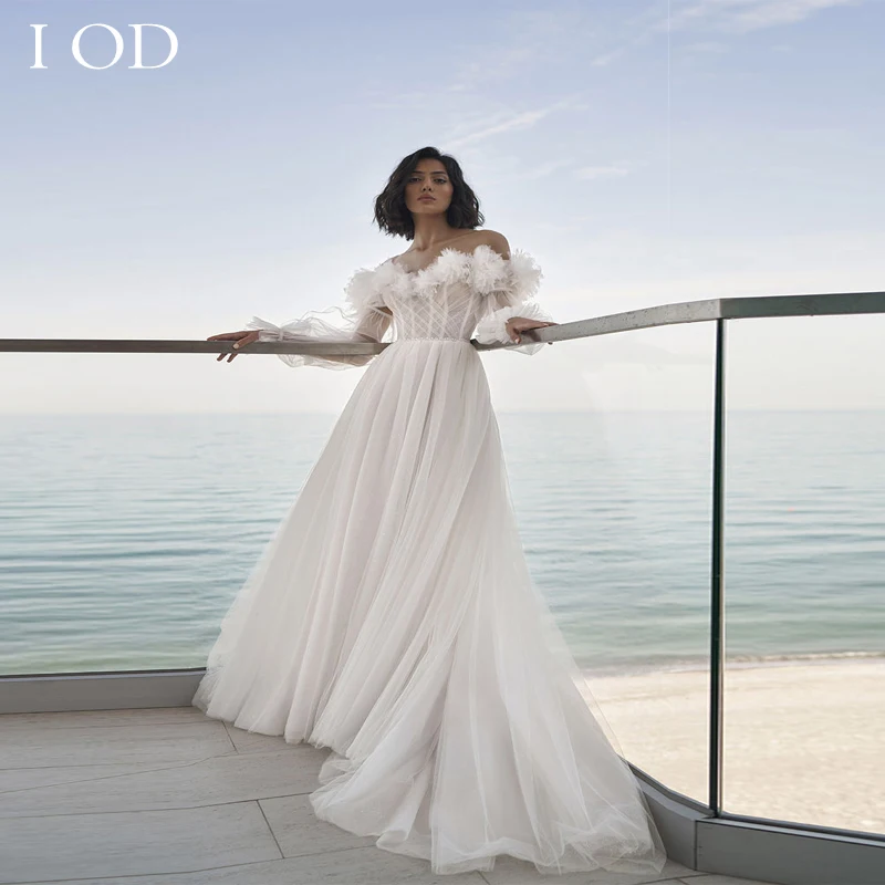 I OD 2023 Tulle A Line Wedding Dress Boat Neck Long Sleeve Zipper Back Court Train Vestidos De Novia
I OD 2023 Tulle A Line Wedding Dress Boat Neck Long Sleeve Zipper Back Court Train Vestidos De Novia