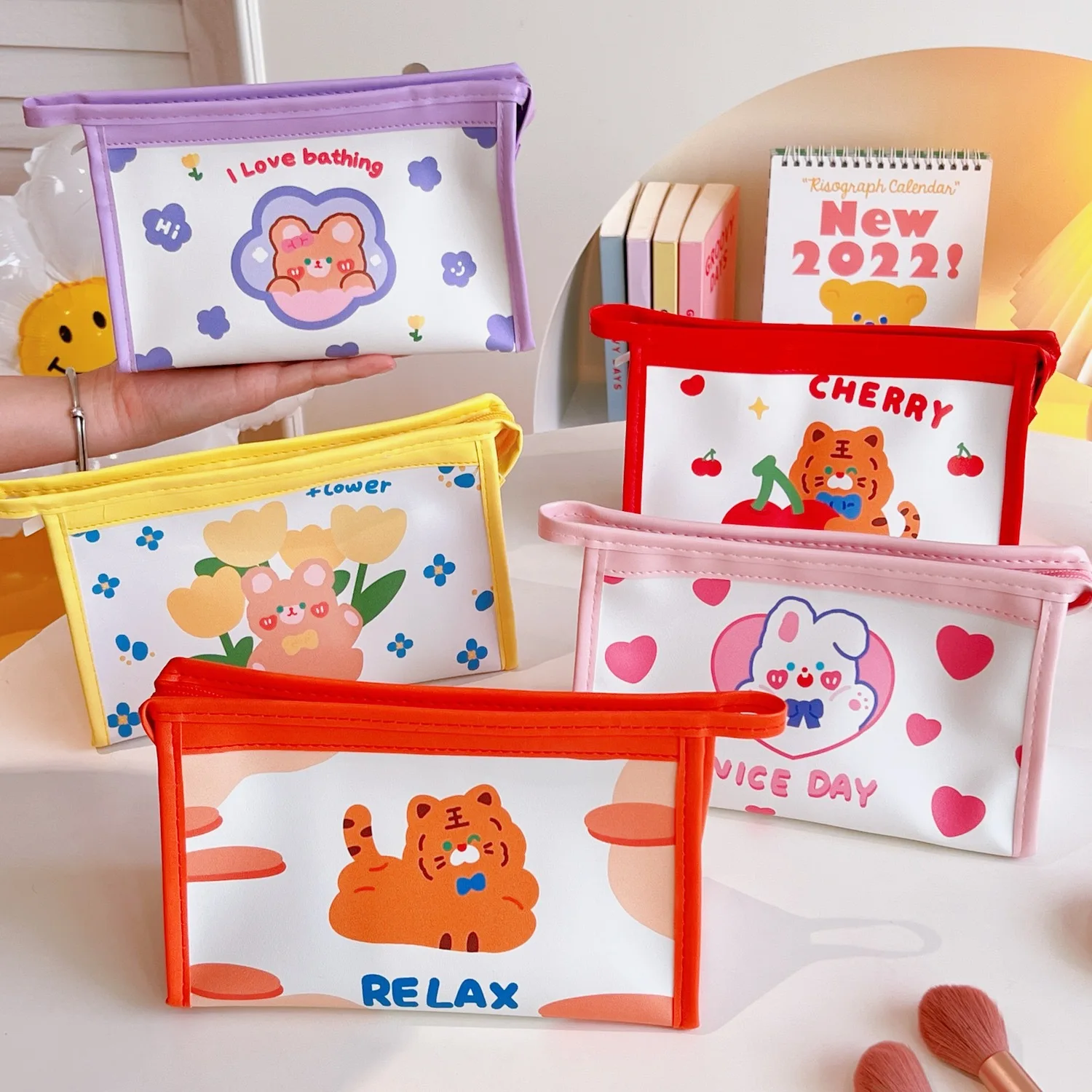 Portable Transparent Cosmetic Bag Large Capacity Cosmetic Storage Bag Ins Style Student Stationery PVC Storage Bag Clear Bag
Portable Transparent Cosmetic Bag Large Capacity Cosmetic Storage Bag Ins Style Student Stationery PVC Storage Bag Clear Bag