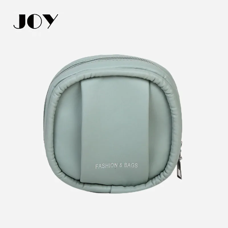 Женская сумка JOY, Новинка лета 2022, маленькая однотонная мини-сумка на цепочке, сумка-мессенджер с цепочкой, Сумка с помадой на цепочке
Женская сумка JOY, Новинка лета 2022, маленькая однотонная мини-сумка на цепочке, сумка-мессенджер с цепочкой, Сумка с помадой на цепочке