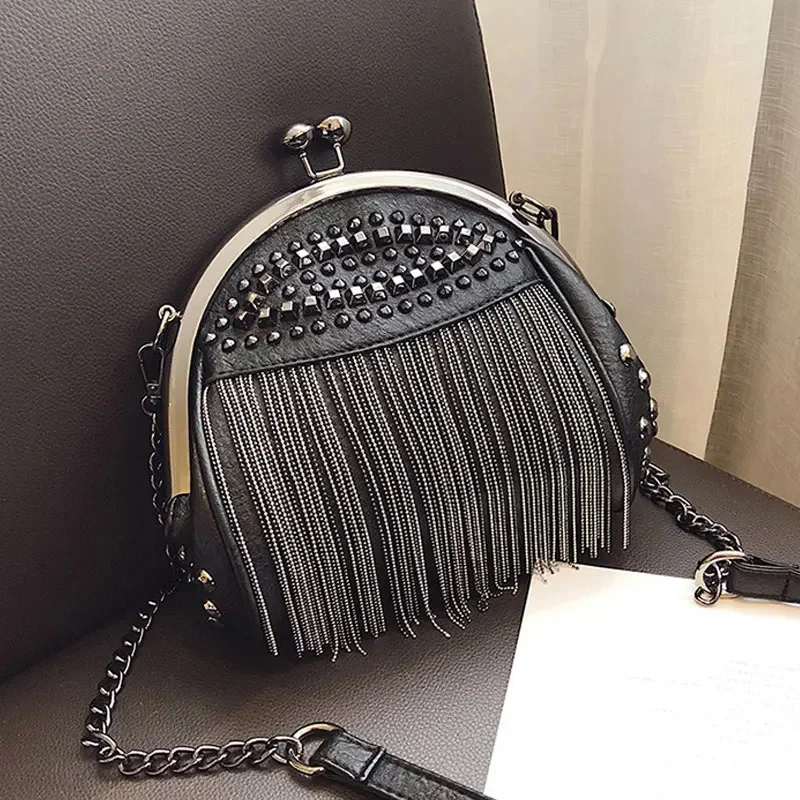 Fashion Leather Handbags for Women New Luxury Chain Shoulder Bags Woman Pack Rivet Tassel Trend Designer Diagonal Bag
Fashion Leather Handbags for Women New Luxury Chain Shoulder Bags Woman Pack Rivet Tassel Trend Designer Diagonal Bag