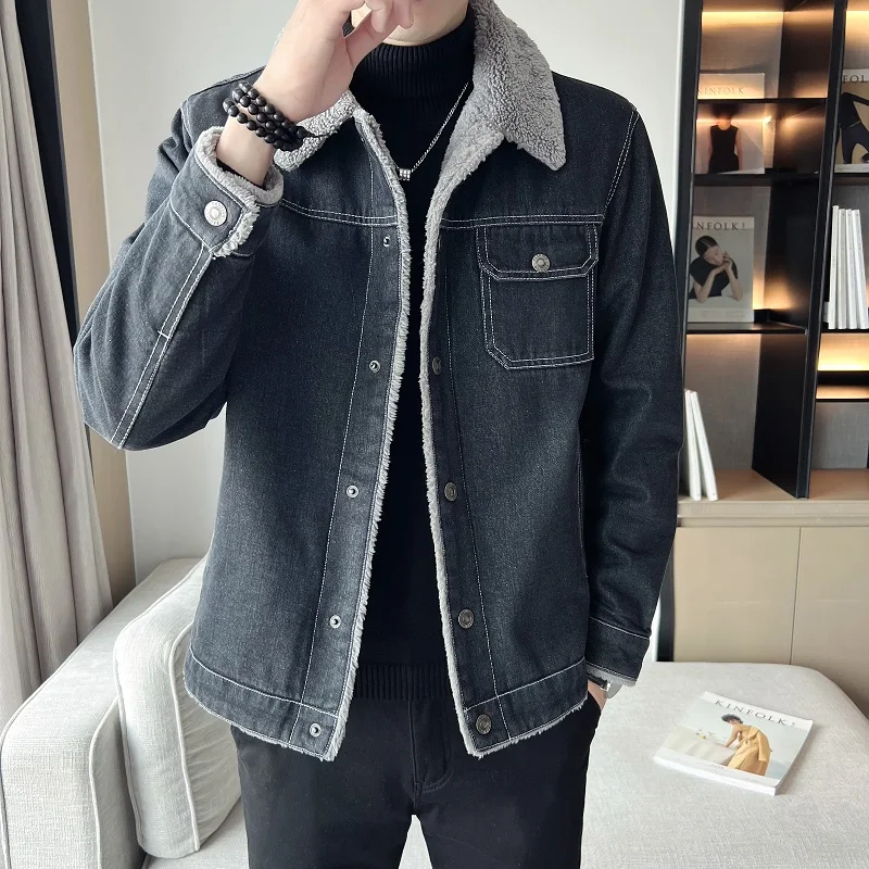 Men's jacket autumn winter new fashion brand high quality plush leisure large work clothes windproof thick outdoor denim jacket
Men's jacket autumn winter new fashion brand high quality plush leisure large work clothes windproof thick outdoor denim jacket
