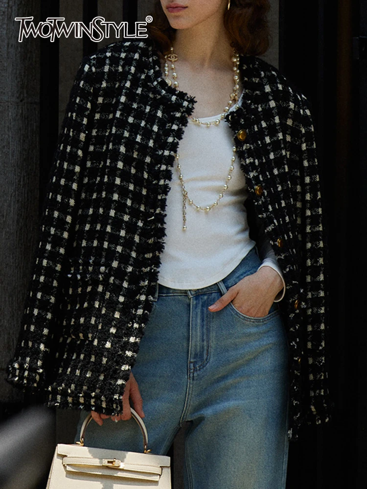 Женское однобортное пальто TWOTWINSTYLE, из ткани твидовый пальто с круглым вырезом и длинными рукавами, с кисточками
Женское однобортное пальто TWOTWINSTYLE, из ткани твидовый пальто с круглым вырезом и длинными рукавами, с кисточками