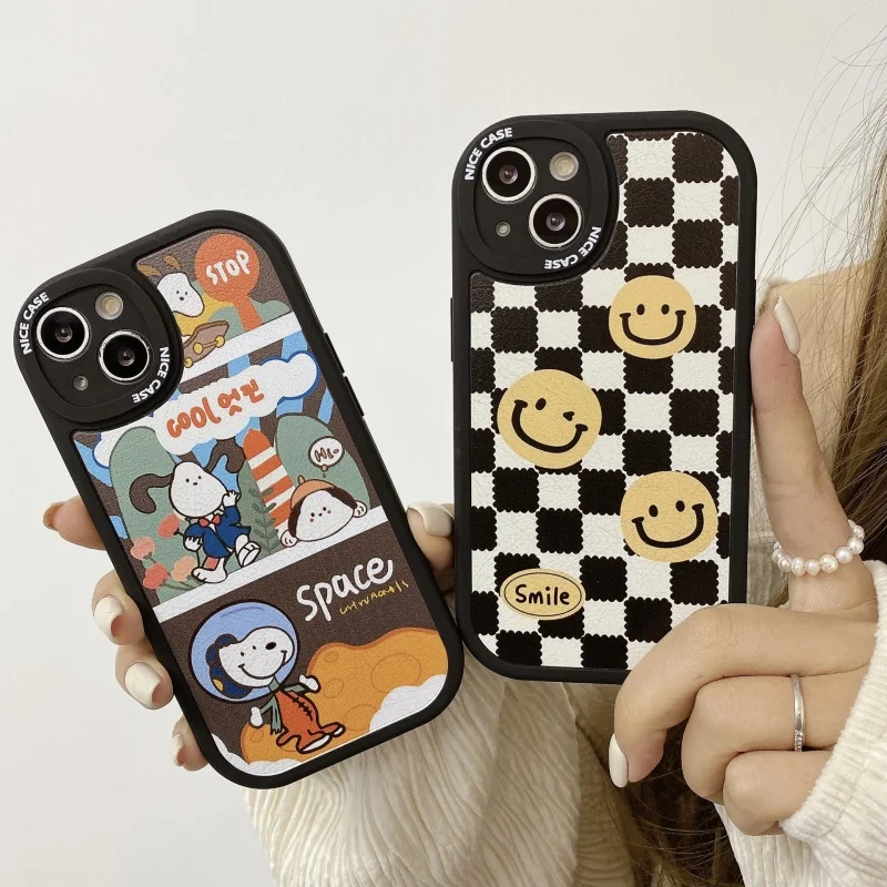 TFINE Chessboard Smiley Face for iPhone 13pro Phone Case iPhone12 14 Snoopy Soft Case Protective Cover
TFINE Chessboard Smiley Face for iPhone 13pro Phone Case iPhone12 14 Snoopy Soft Case Protective Cover