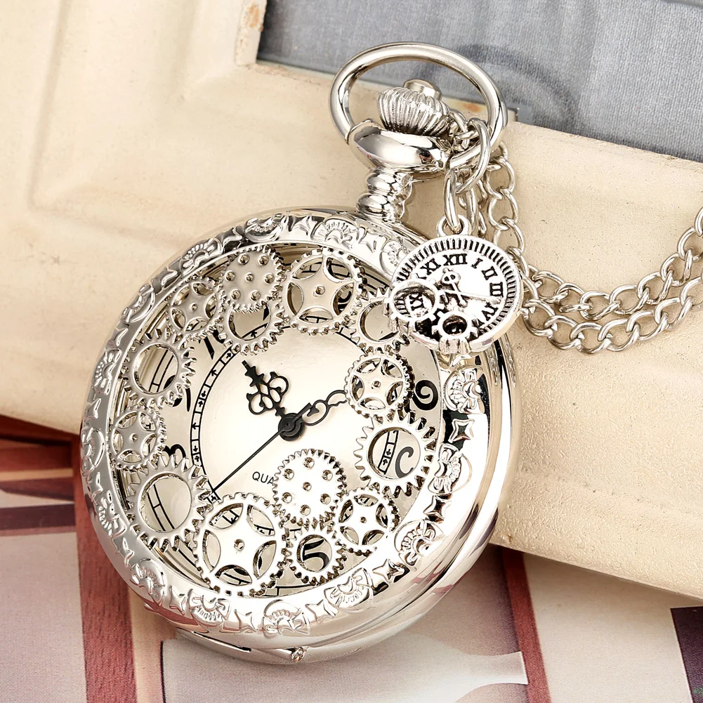 Silver Gear Hollow out Pocket Watches Bronze Fine Chain Quartz Pendant Necklace Retro Pocket Watch with Accessory White Dial
Silver Gear Hollow out Pocket Watches Bronze Fine Chain Quartz Pendant Necklace Retro Pocket Watch with Accessory White Dial
