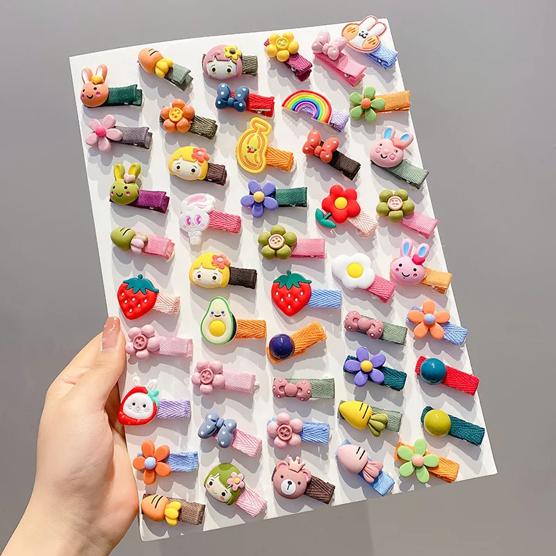 Toddler Girls Hair Clips Small Flowers Hair Pins Cartoon Hair Accessories Children Hair Grips Barrettes Sweet Hair Wear 5 Piece 
Toddler Girls Hair Clips Small Flowers Hair Pins Cartoon Hair Accessories Children Hair Grips Barrettes Sweet Hair Wear 5 Piece