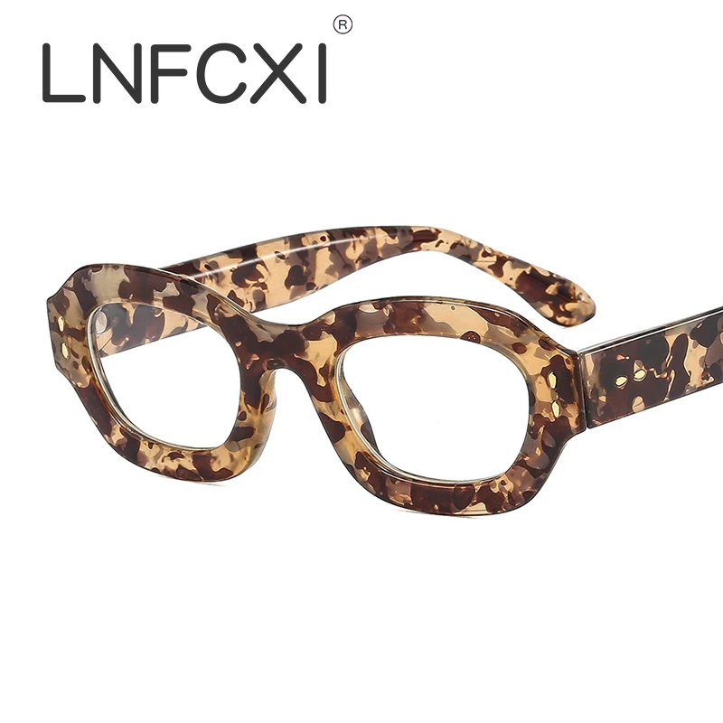 LNFCXI Small Rectangle Glasses Frame Unisex New Fashion Retro Square Frame Sun Glasses Trendy Vintage Streetwear Eyewear UV400 
LNFCXI Small Rectangle Glasses Frame Unisex New Fashion Retro Square Frame Sun Glasses Trendy Vintage Streetwear Eyewear UV400
