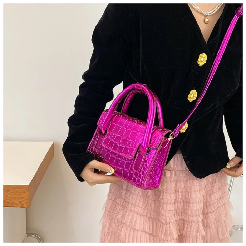 

Women Luxury Designer Glossy Patent Leather Handbag Lady Mini Fashion Metallic Embossed Crocodile Leather Crossbody Bag