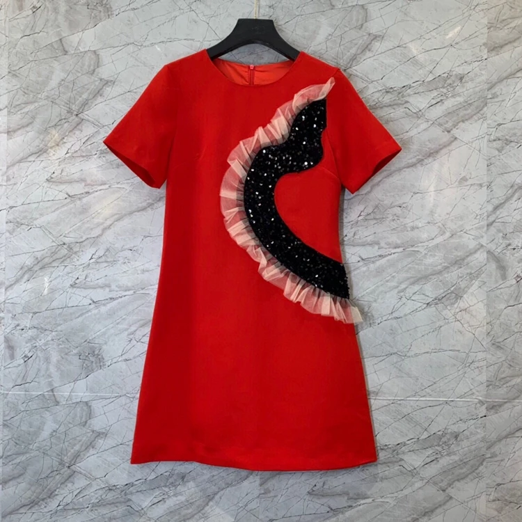 2022 new women fashion short-sleeved round neck back zip heart sequins mesh color-blocking stitching A-line slim skirt dress 324
2022 new women fashion short-sleeved round neck back zip heart sequins mesh color-blocking stitching A-line slim skirt dress 324